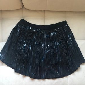 EXPRESS - Midnight sequin skirt with shorts urden